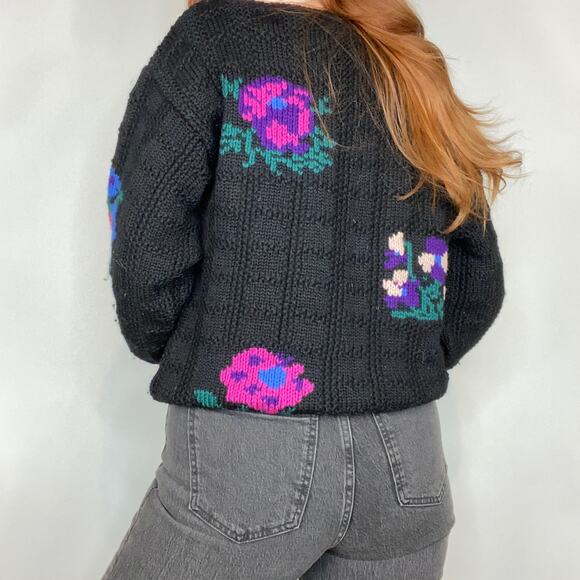 Vintage Kenneth Gordon Oversized Medium 100% Wool Floral Print Boatneck Sweater - Picture 6 of 8